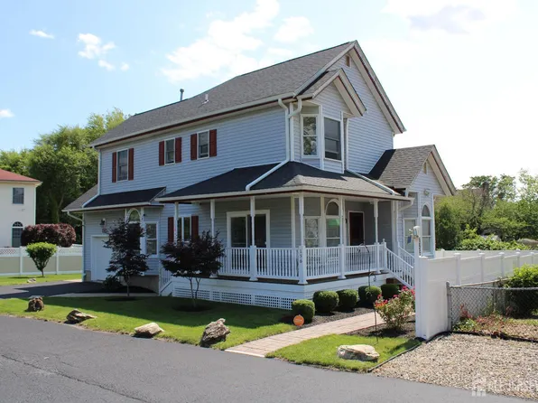 156 Washington Rd, Sayreville, NJ 08872