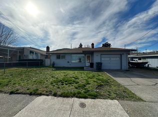 1904 E 12th St, The Dalles, OR 97058