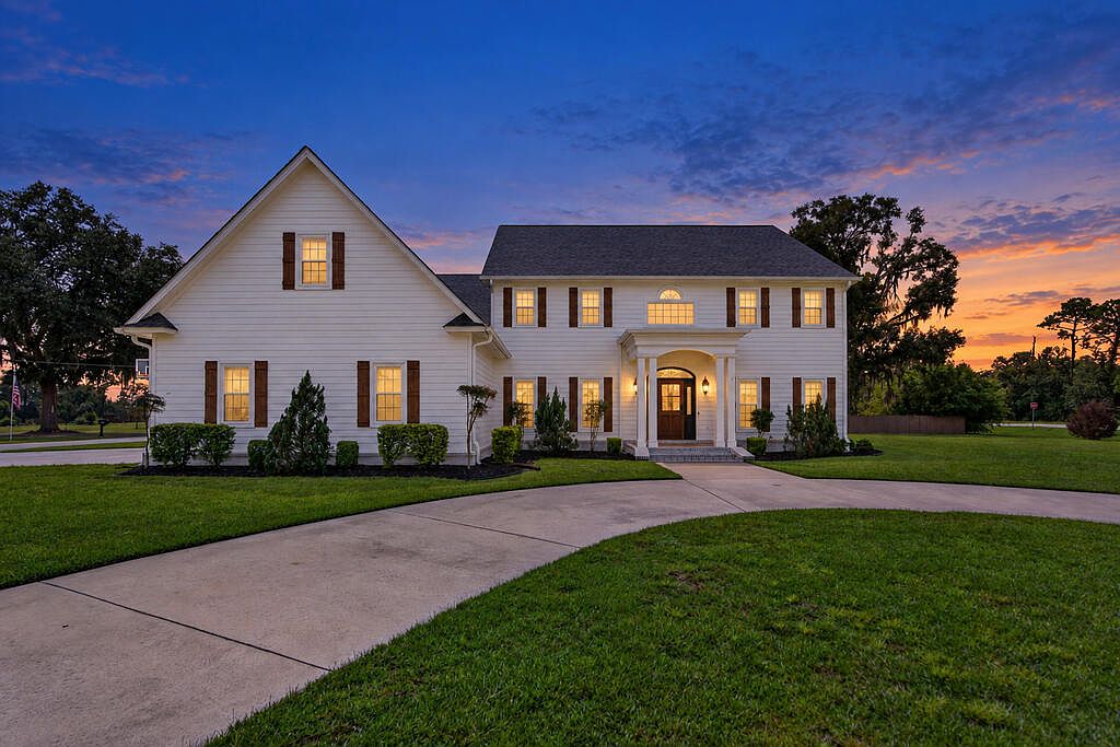 3800 Sherwood Dr, Valdosta, GA 31606 | MLS #154997 | Zillow