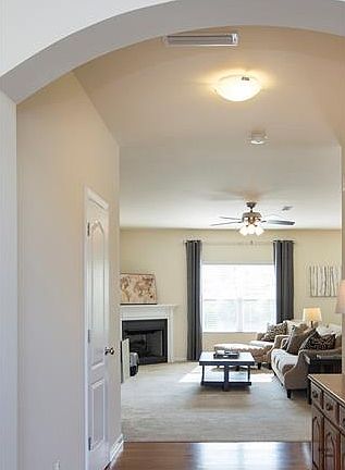 3rd image of 105 Ashmore Dr #312