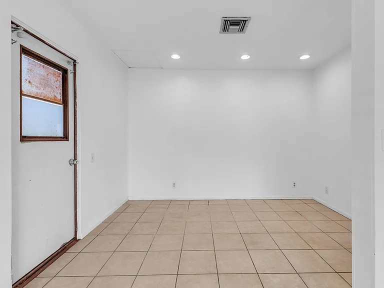 53780 Avenida Diaz — Photo 16