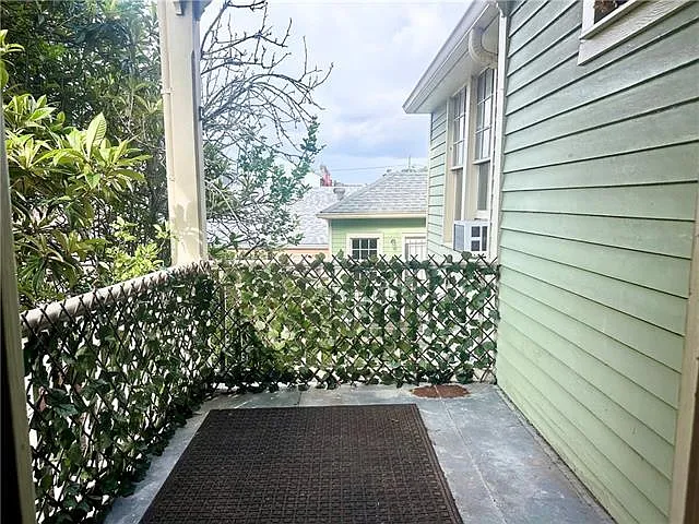 1142 Jackson Ave #A — Photo 6