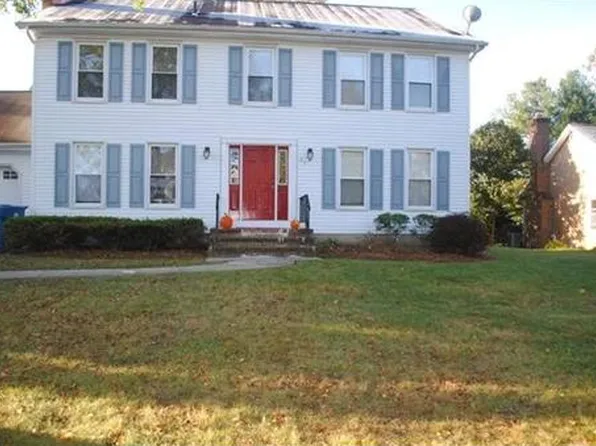 22 Franklin Dr, Plainsboro, NJ 08536
