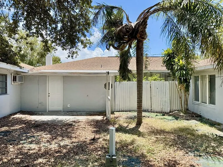 1438 San Juan Ct — Photo 32