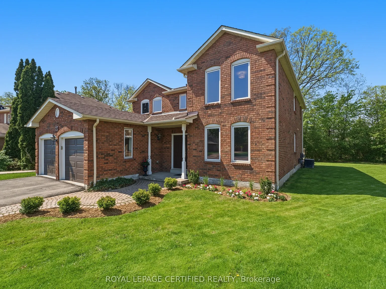 4 bed, $4,995 — Photo 2