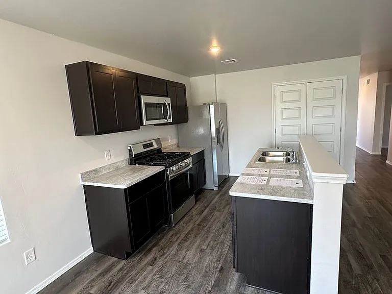 11620 Krew Way — Photo 5