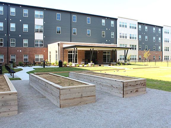 5th image of 2375 Southpark Dr #312