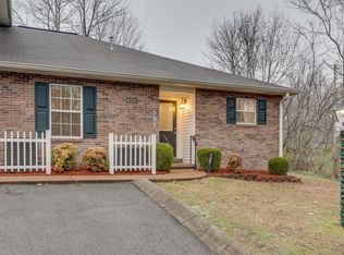 127 Eastdale Ln, Dickson, TN 37055