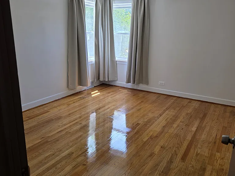 8206 Kilpatrick Ave #2 — Photo 17
