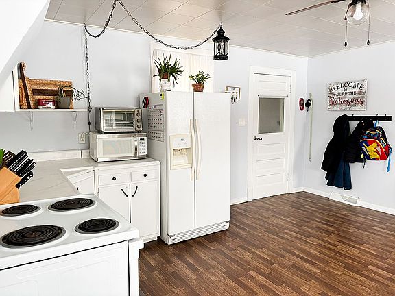 Kitchen/Dining