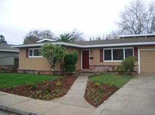 3 Blossom Dr, Watsonville, CA 95076