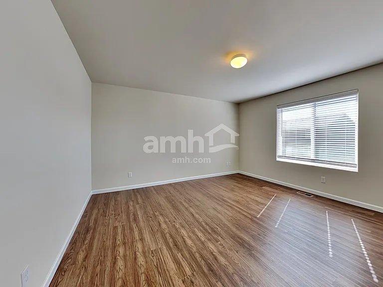 18960 112th Avenue Ct E — Photo 11