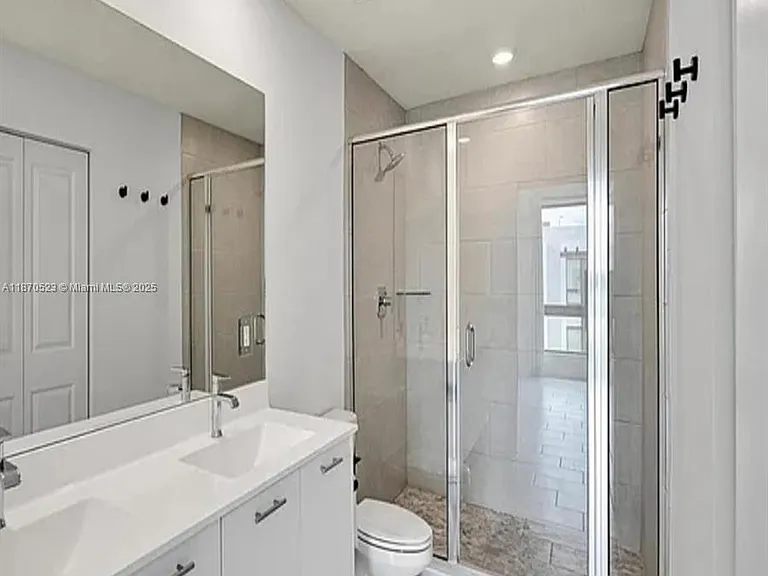 8167 NW 41st St #460E — Photo 15