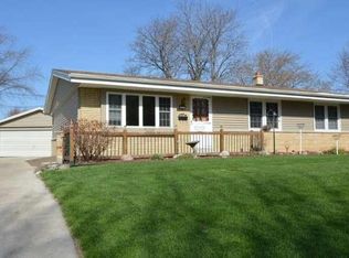 5231 Morningside Dr, Greendale, WI 53129