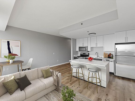 4th image of 929 Portland Ave S #1310