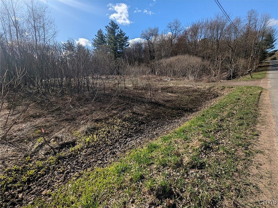 2nd image of 592 Baum Rd #9