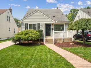 637 N Dorchester Ave, Royal Oak, MI 48067