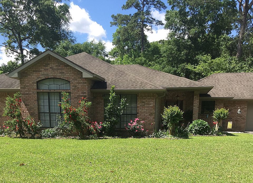 1st image of 1521 Pin Oak Dr