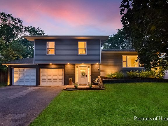 2nd image of 30W172 Claymore Ln