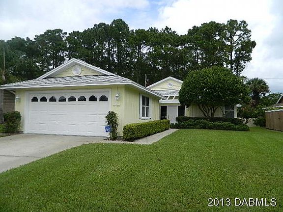 2nd image of 15 Treetop Cir