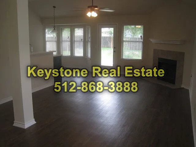 905 Lantana Dr — Photo 8