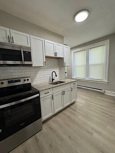 136 Broadway Photo 1