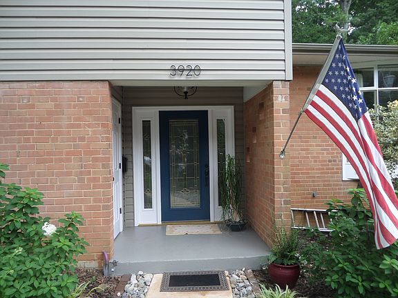 3rd image of 3920 Forest Grove Dr