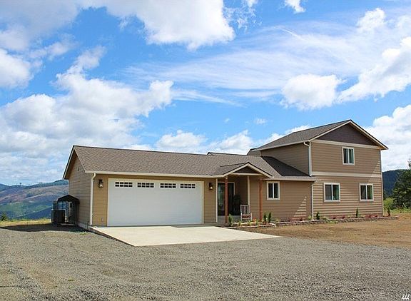 2nd image of 156 Brianna Ct