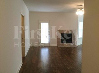 1283 Alhambra Dr, Lancaster, TX 75146