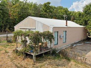 3400 S Elm Rd, Marshfield, MO 65706