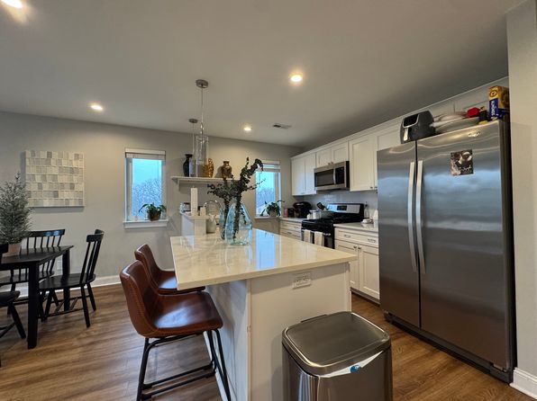 6765 Germantown Ave #3