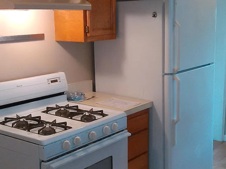 3932 Cummings Ave — Photo 6