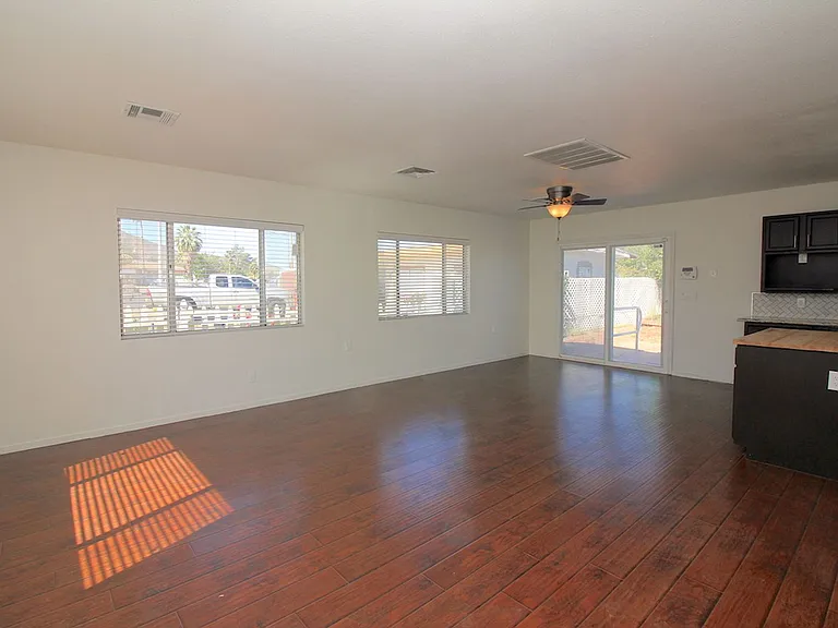102 Copper St — Photo 45
