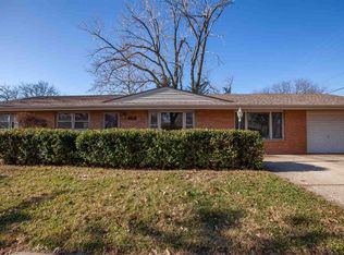 1701 Cassell Rd, Manhattan, KS 66502