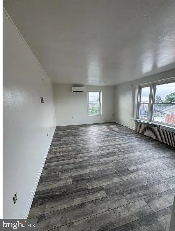 1 bed, 1.0 bath, 500 sqft, $900 — Photo 3