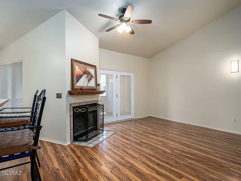 1691 W Midvale Village Dr — Photo 16