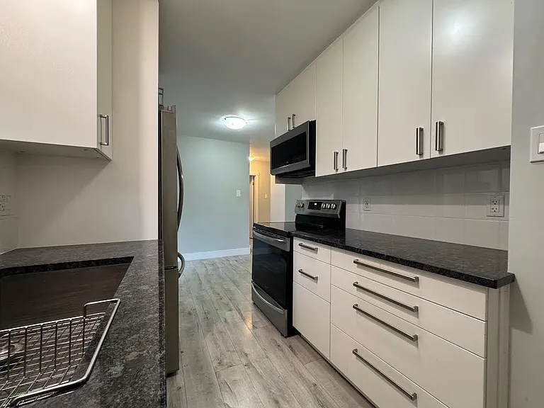 131 Kinzie Ave #MAIN — Photo 4