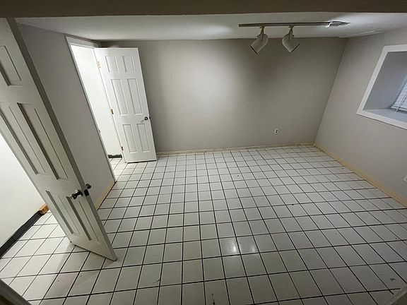 2nd image of 1309 McCausland Ave