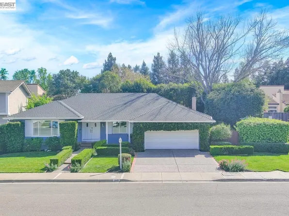 2140 Tanager Ct, Pleasanton, CA 94566