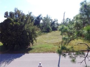 2322 NE 35th Ln, Cape Coral, FL 33909