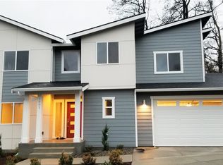 11801 12th Ave S, Burien, WA 98168