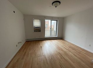 1143 45th Ave APT 4R, Long Island City, NY 11101
