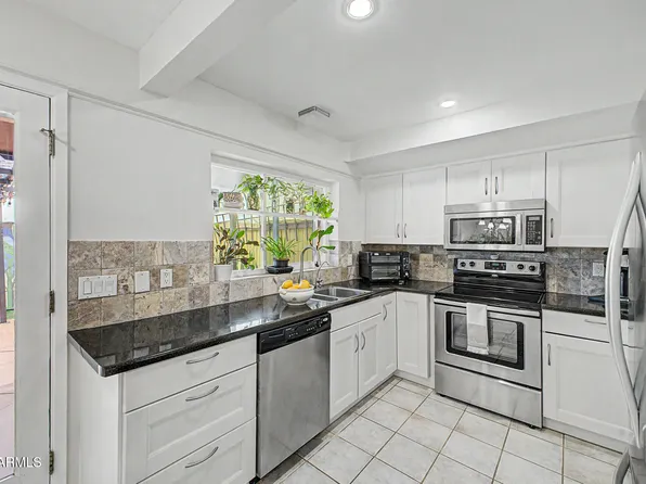 1550 N STAPLEY Drive #67, Mesa, AZ 85203