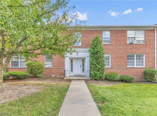 3279 Warrensville Center Rd APT 15D, Shaker Heights, OH 44122