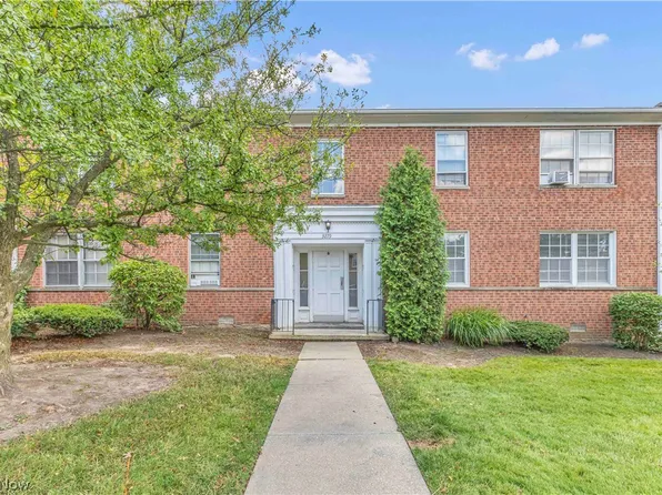 3279 Warrensville Center Rd APT 15D, Shaker Heights, OH 44122