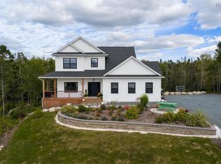 141 Hargrove Ln, Whites Lake, NS B3T 0H8