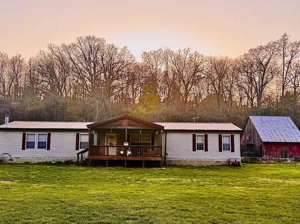 175 Pacific Drive, Crane, MO 65633