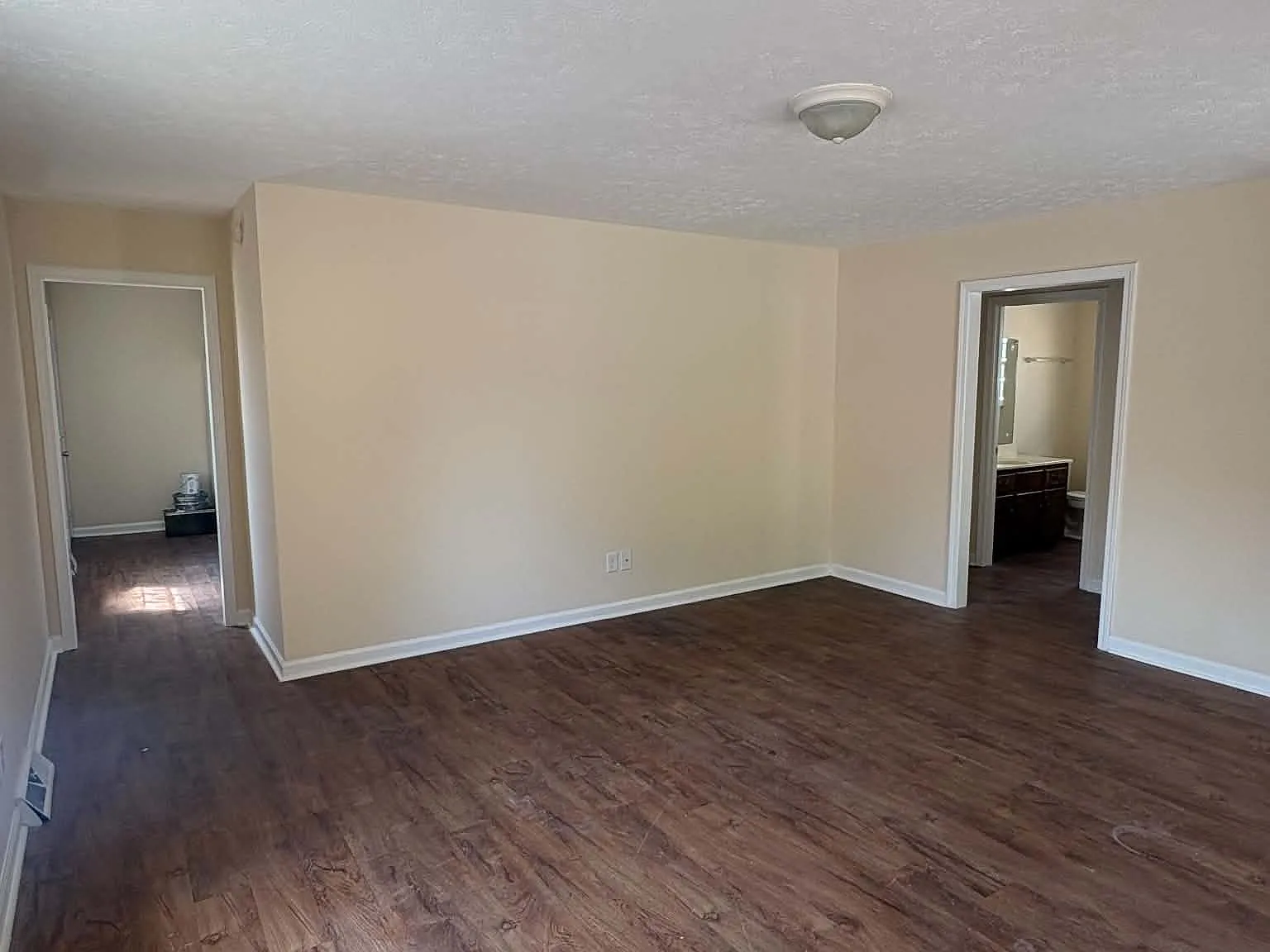 1714 Patrick Way - Unit B — Photo 2