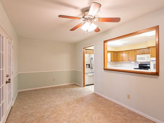 4th image of 106 Sandlewood Ln