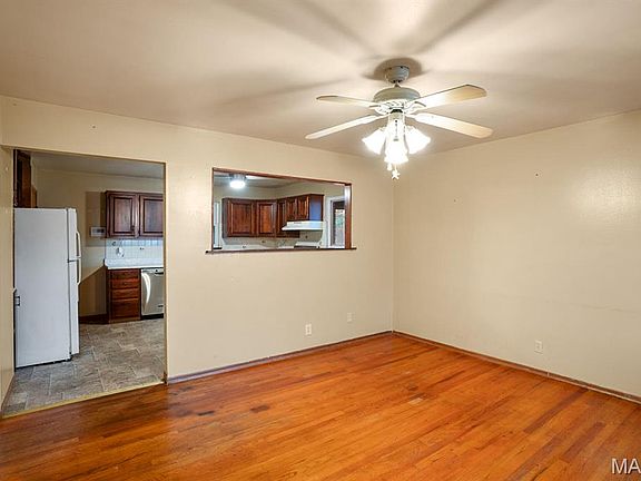 3rd image of 2565 Morningside Dr